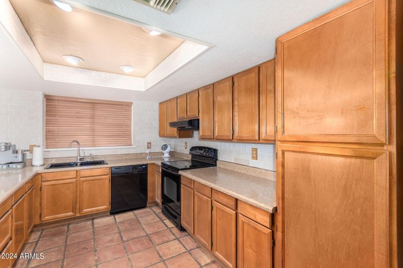 8144 W Corrine Dr, Peoria, AZ 85381