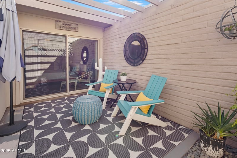 8145 Central Ave #17, Phoenix, AZ 85020