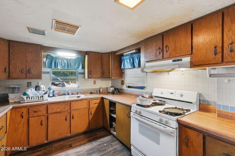 8145 E Butte St, Mesa, AZ 85207