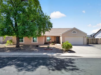 8145 E Fountain St, Mesa, AZ 85207