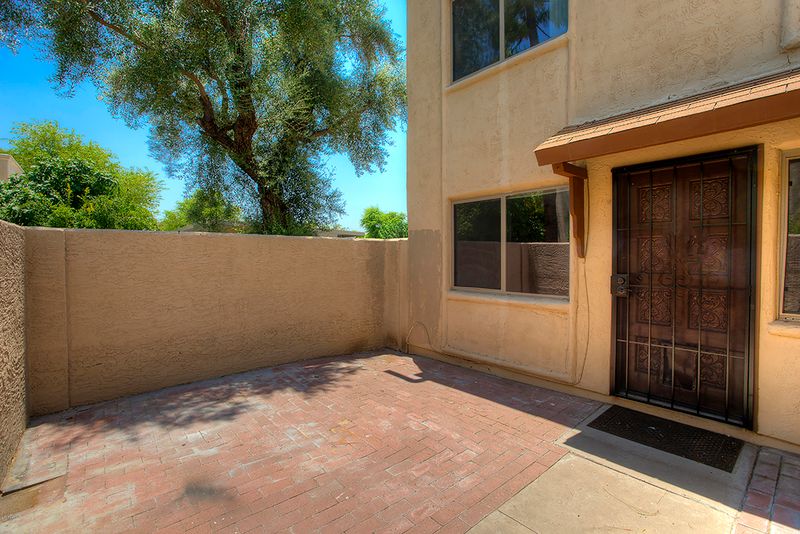 8145 E Glenrosa Ave, Scottsdale, AZ 85251