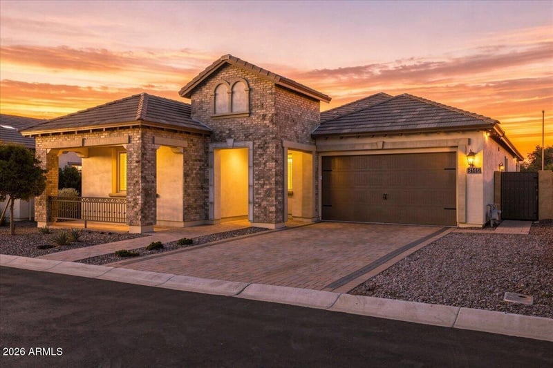 8146 E June St, Mesa, AZ 85207