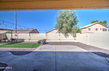 8146 Hilton Ave, Phoenix, AZ 85043