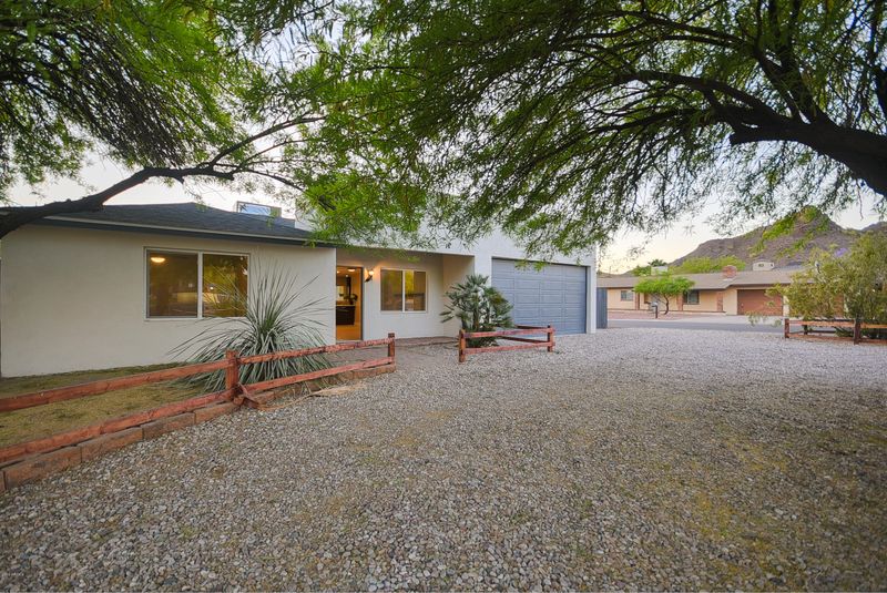 8146 N 16th St, Phoenix, AZ 85020