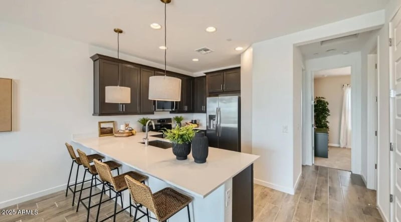 8149 Petunia Ave #1062, Mesa, AZ 85212