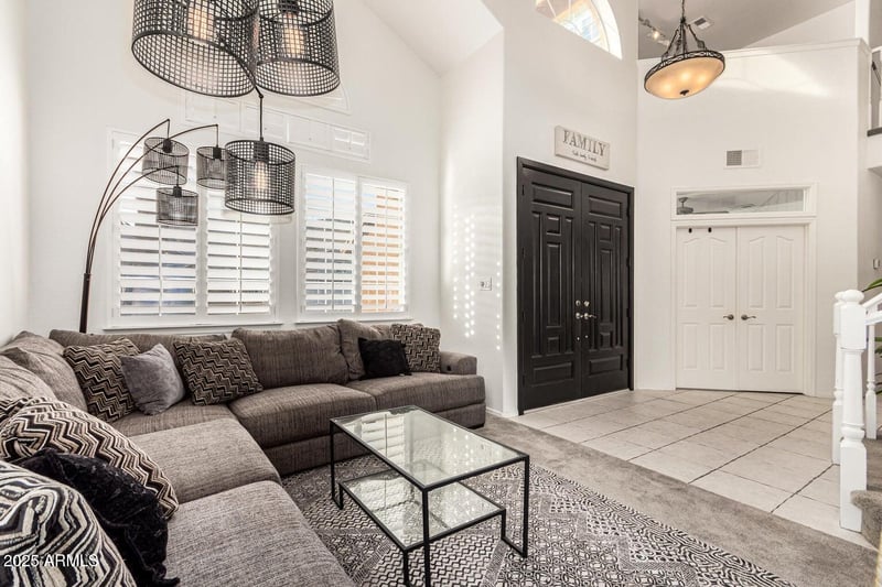 815 Desert Trumpet Rd, Phoenix, AZ 85048