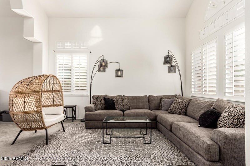 815 Desert Trumpet Rd, Phoenix, AZ 85048