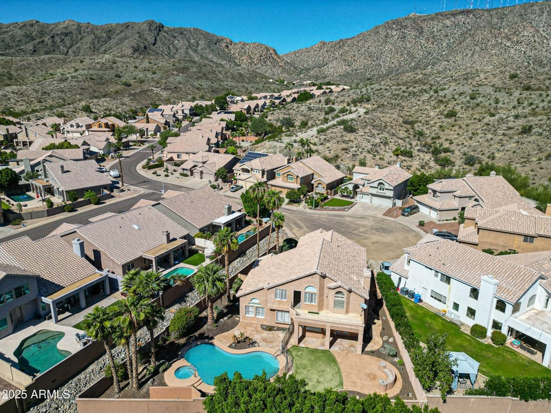 815 Desert Trumpet Rd, Phoenix, AZ 85048