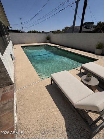 815 E Cavalier Dr, Phoenix, AZ 85014