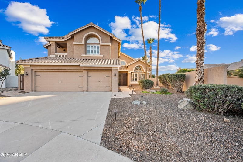 815 E Desert Trumpet Rd, Phoenix, AZ 85048