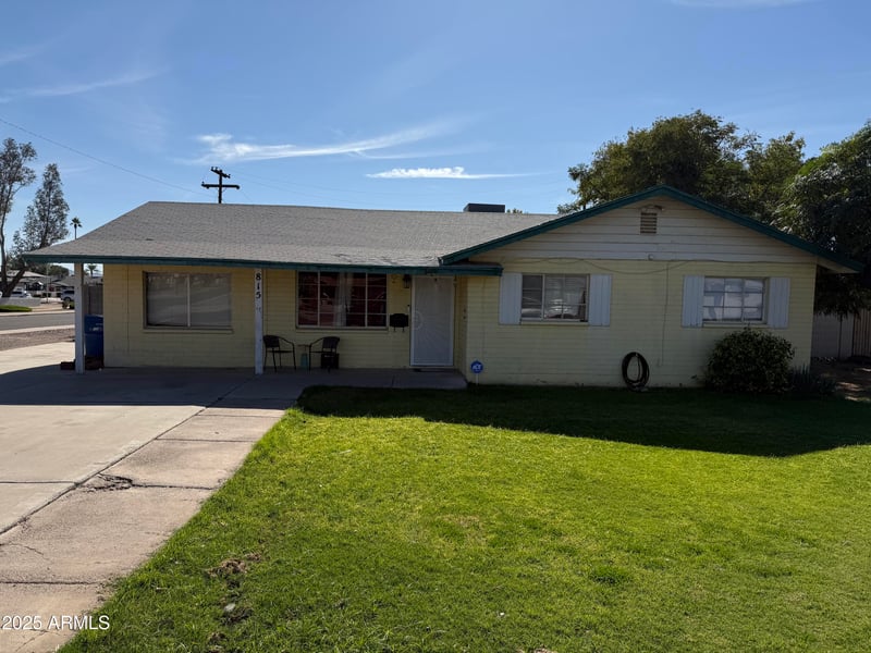 815 E Jackson Ave, Buckeye, AZ 85326