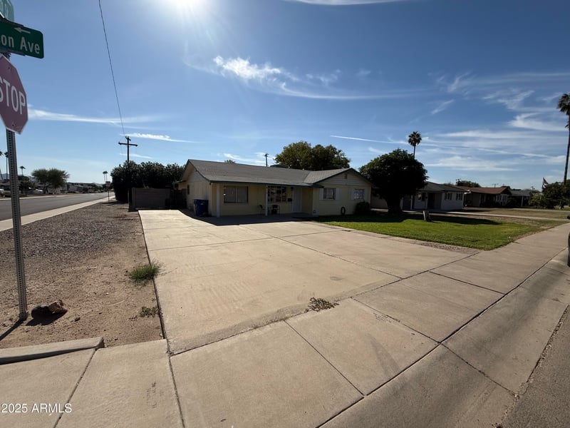 815 E Jackson Ave, Buckeye, AZ 85326