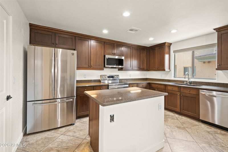 815 E Rose Ln #139, Phoenix, AZ 85014