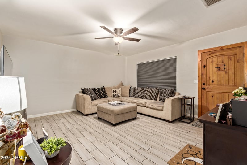 815 Evergreen St, Chandler, AZ 85225