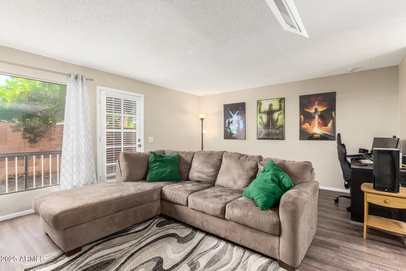 815 Grovers Ave #62, Phoenix, AZ 85022