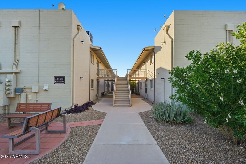 815 Hayden Rd #A205, Scottsdale, AZ 85257