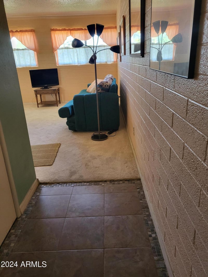 815 Hayden Rd #D201, Scottsdale, AZ 85257