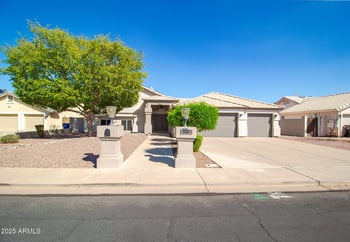 815 Hill Cir, Mesa, AZ 85203