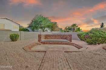 815 Hill Cir, Mesa, AZ 85203