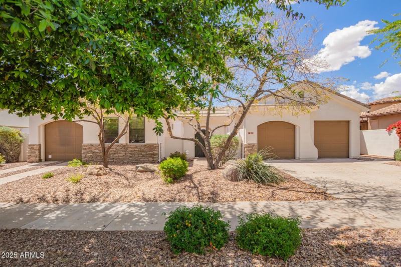 815 Juniper Ln, Litchfield Park, AZ 85340