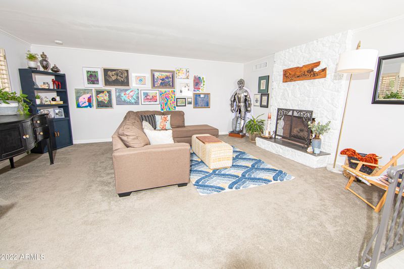 815 S Clearview Ave, Mesa, AZ 85208