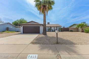 815 Villa Maria Dr, Phoenix, AZ 85023