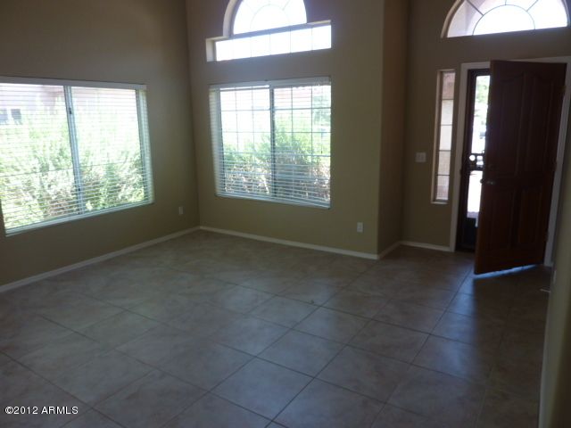 815 W Shellfish Dr, Gilbert, AZ 85233