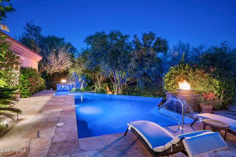 8150 Ridgeview Dr, Paradise Valley, AZ 85253