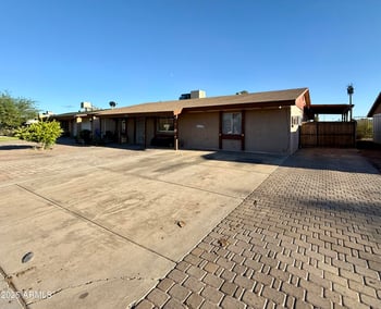 8151 Westview Dr, Phoenix, AZ 85033