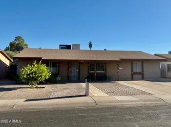 8151 Westview Dr, Phoenix, AZ 85033