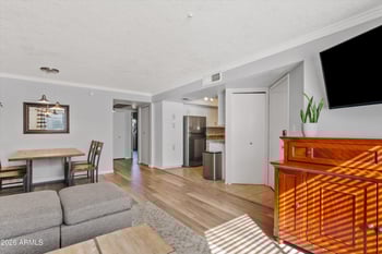 8155 Roosevelt St #214, Scottsdale, AZ 85257
