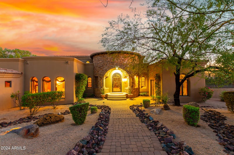 8157 E Sierra Morena St, Mesa, AZ 85207
