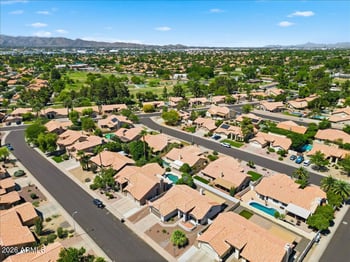 816 Courtney Ln, Tempe, AZ 85284