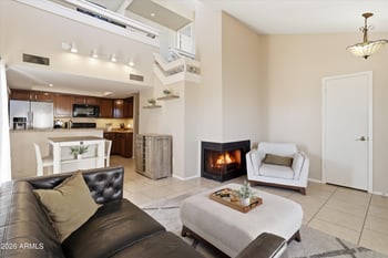 816 E Morningside Dr, Phoenix, AZ 85022