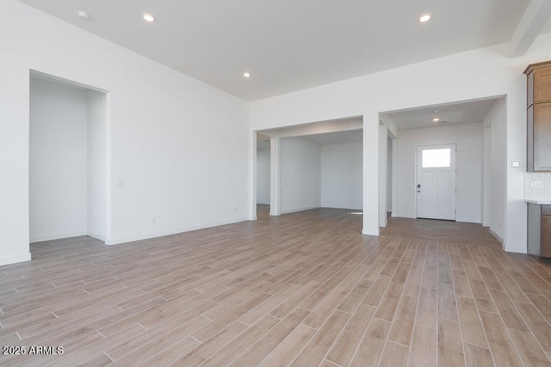 816 Golden Ore Ps, Apache Junction, AZ 85120