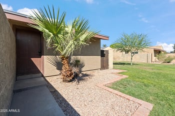 816 Melody Ln, Tempe, AZ 85281