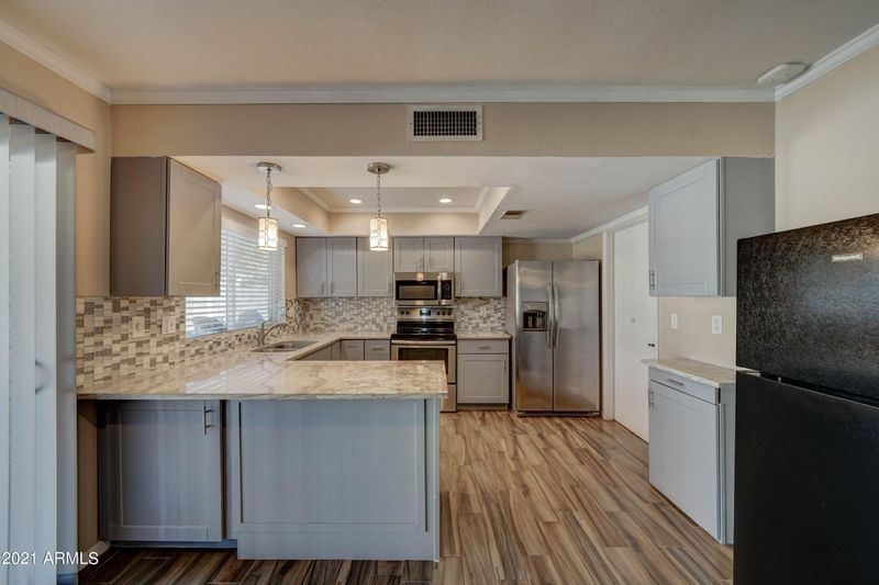 816 W Lindner Ave, Mesa, AZ 85210