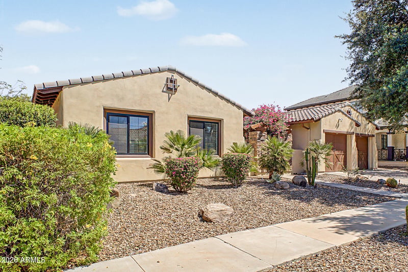 816 W Sycamore Ct, Litchfield Park, AZ 85340