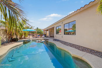 816 W Sycamore Ct, Litchfield Park, AZ 85340