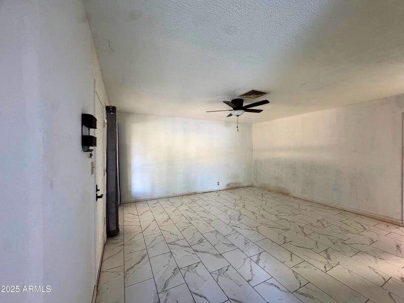 8161 107th Ave #109, Peoria, AZ 85345
