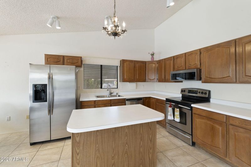 8161 E Ebola Ave, Mesa, AZ 85208