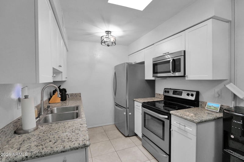 8161 107th Ave #98, Peoria, AZ 85345