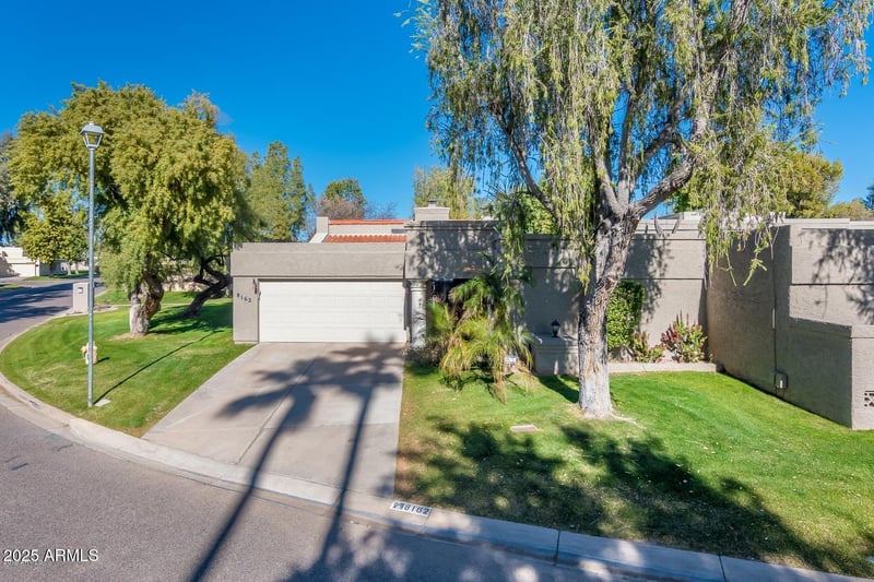 8162 Del Cuarzo Dr, Scottsdale, AZ 85258