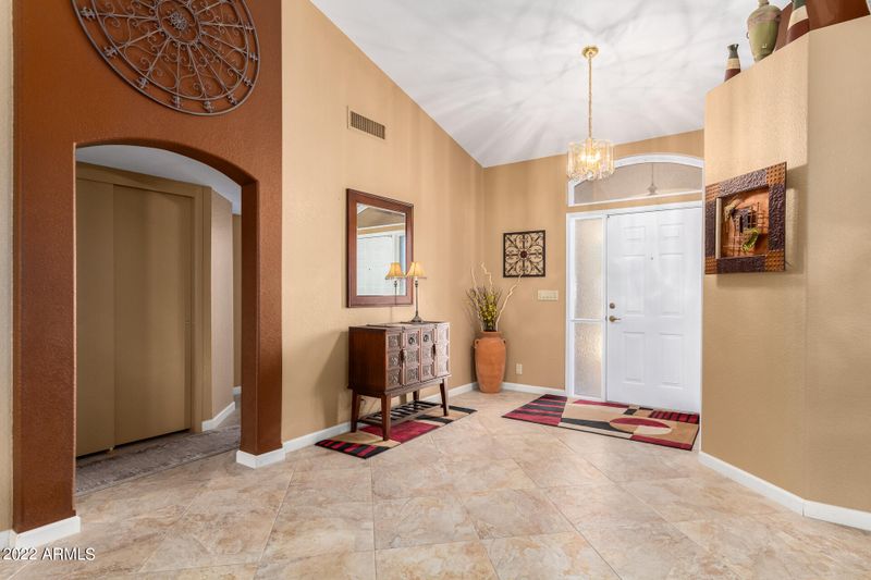 8162 E Monte Ave, Mesa, AZ 85209