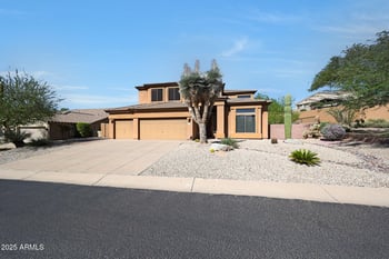 8164 Sienna St, Mesa, AZ 85207