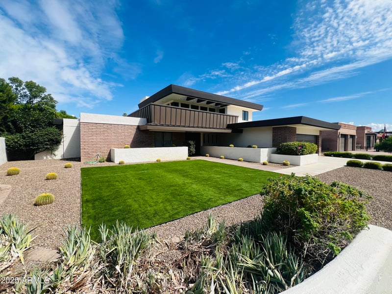 8166 Del Cadena Dr, Scottsdale, AZ 85258