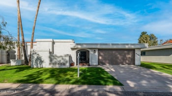 8166 Del Caverna Dr, Scottsdale, AZ 85258