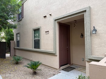8167 W Lynwood St, Phoenix, AZ 85043