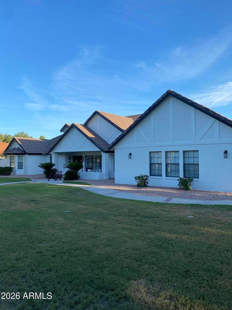 817 E Juanita Ave, Gilbert, AZ 85234