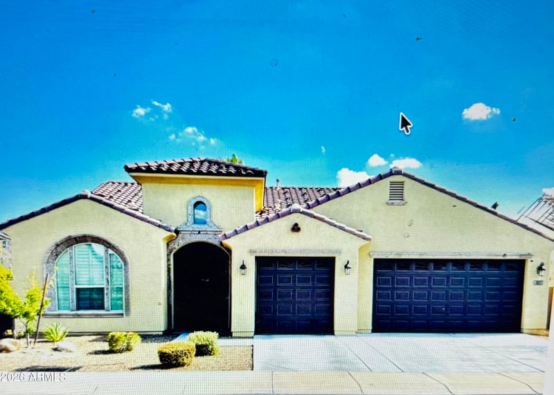 817 Ardmore Rd, Phoenix, AZ 85041